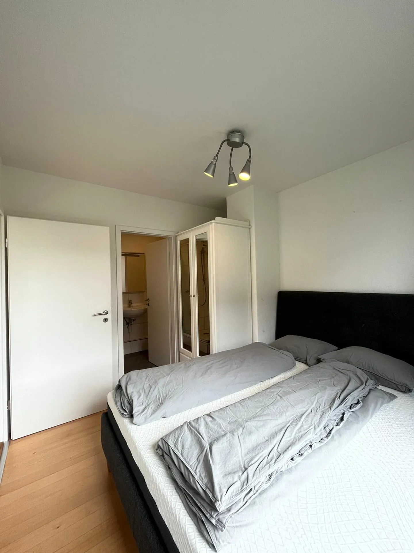 Charmante möblierte 2-Zimmer-Wohnung in Kreuzlingen - Foto 3 von 11