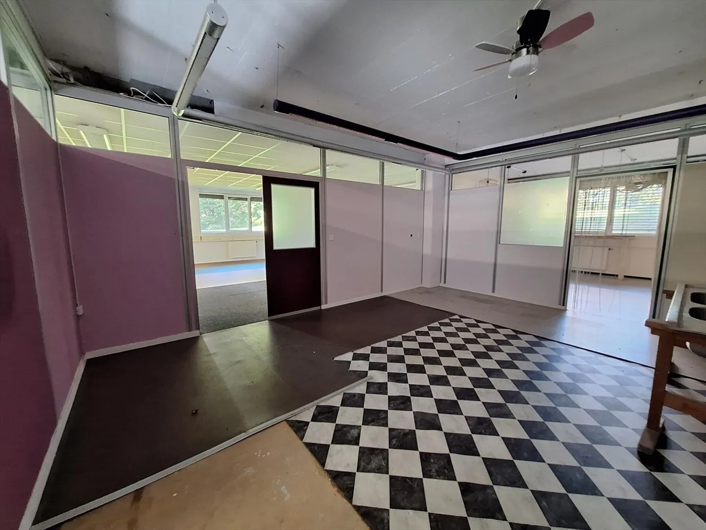 Superficie artigianale a Boveresses 42 - Foto 1 di 7