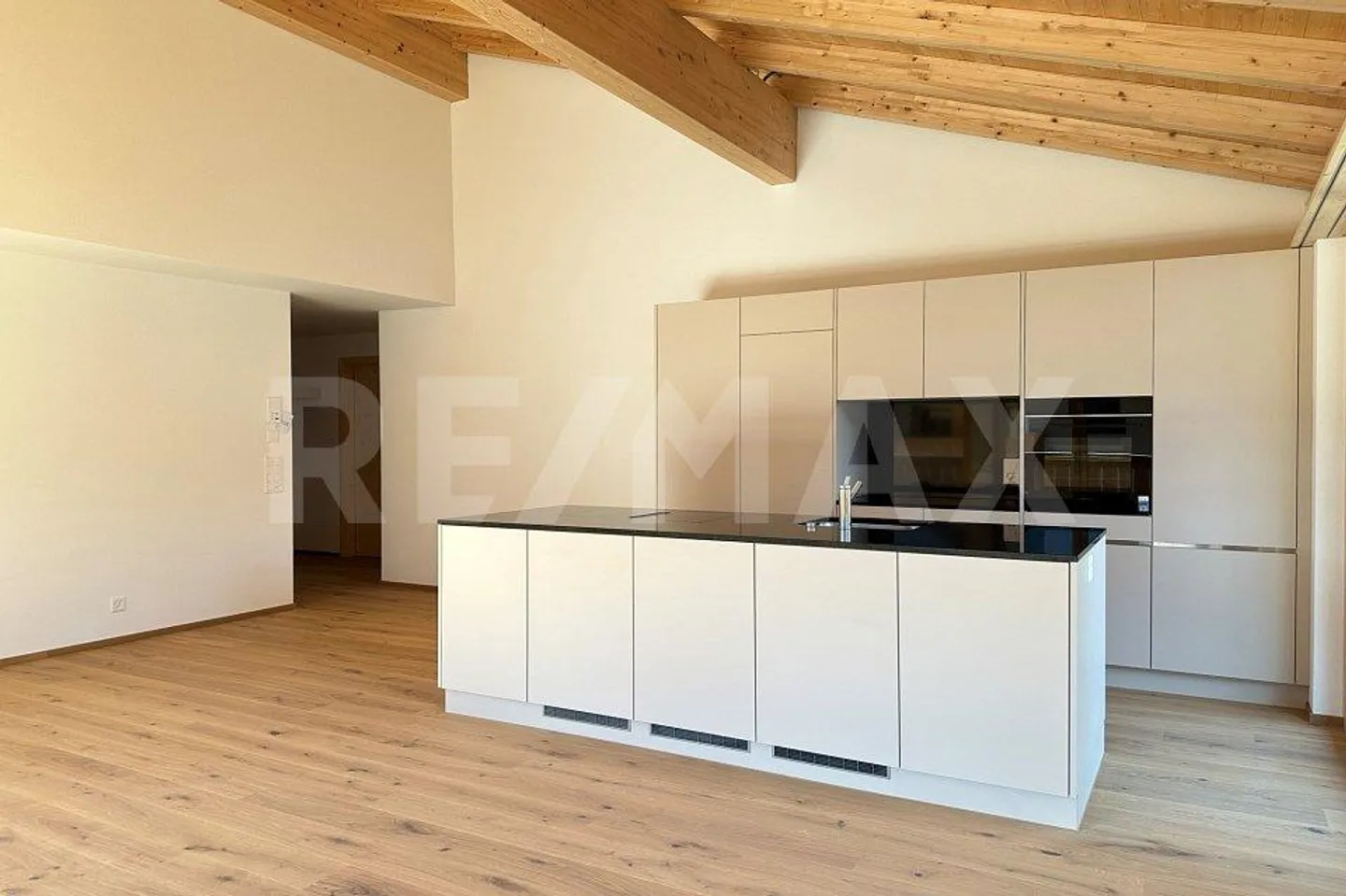 Sustainable Living Garglas.ch - 3½-Room Apartment F10 with Share ... - Photo 1 of 13