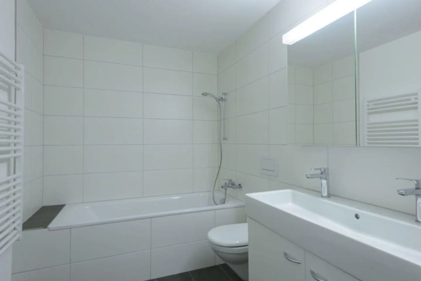 Modern, bright 3 1/2 garden apartment with spacious outdoor area - Photo 6 of 7