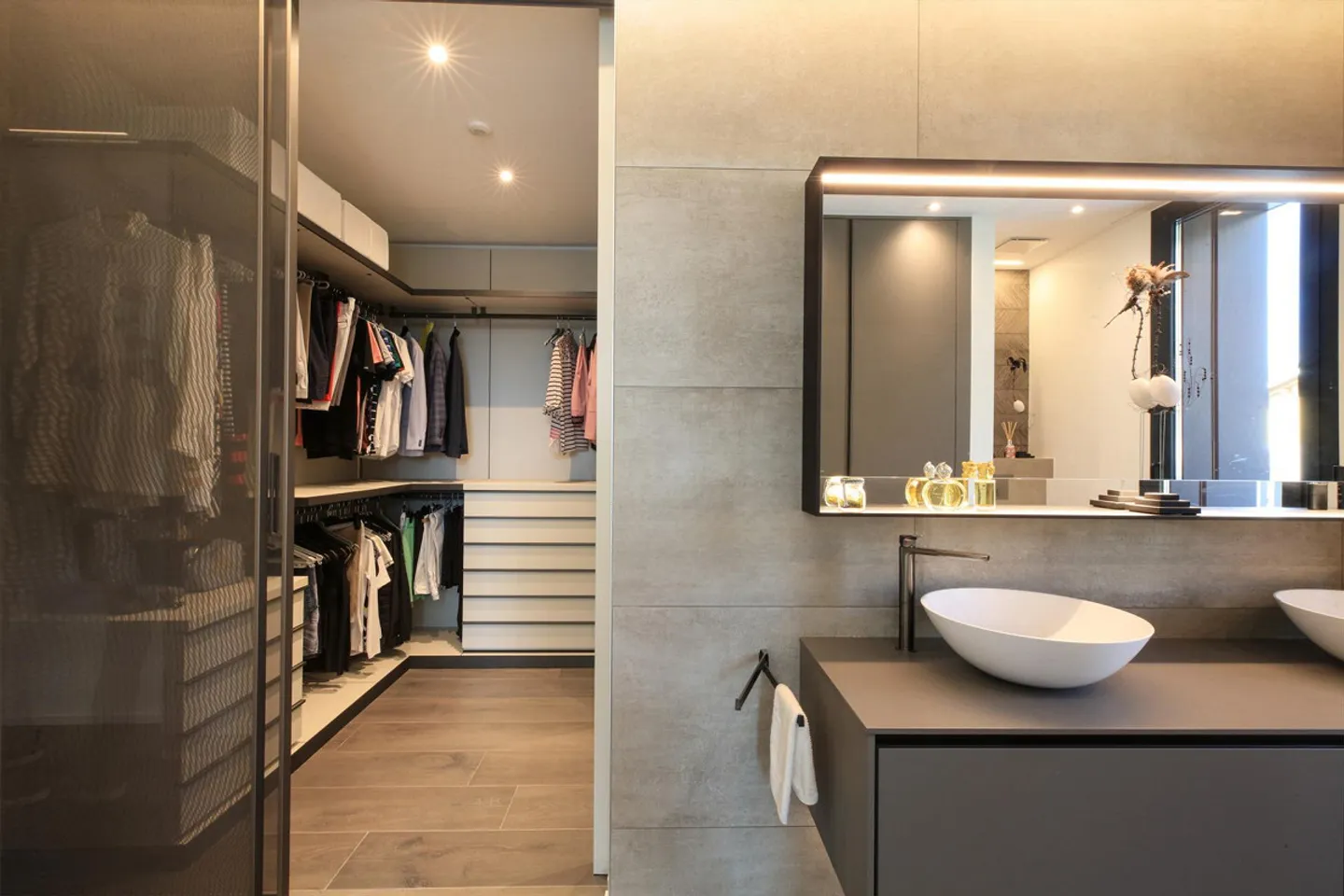 Luxus Attika Wohnung - Foto 3 von 3
