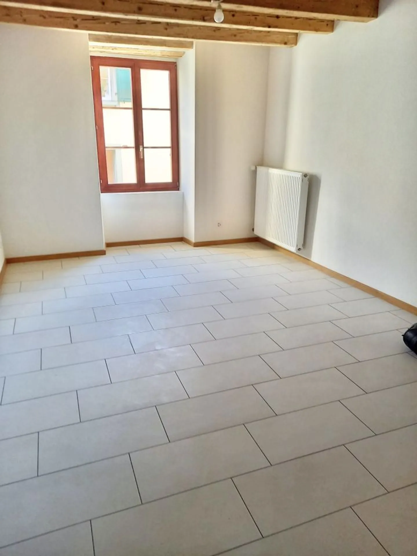 Duplex for rent - Photo 2 of 11