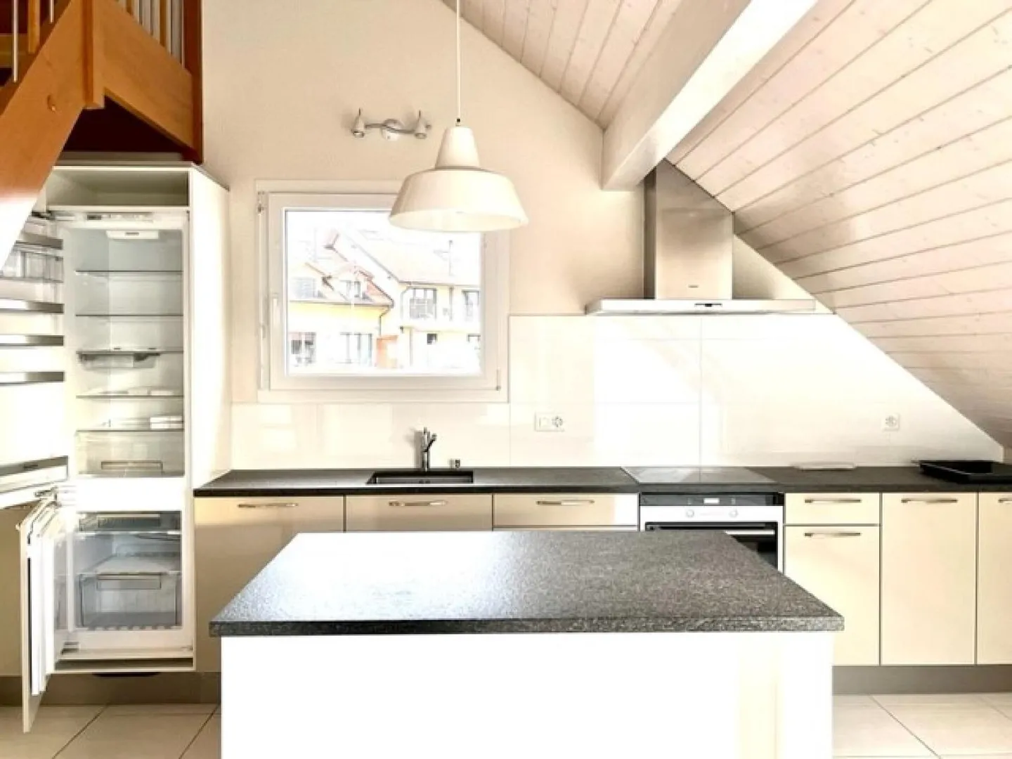 3.5-room apartment with mezzanine - Photo 3 of 12