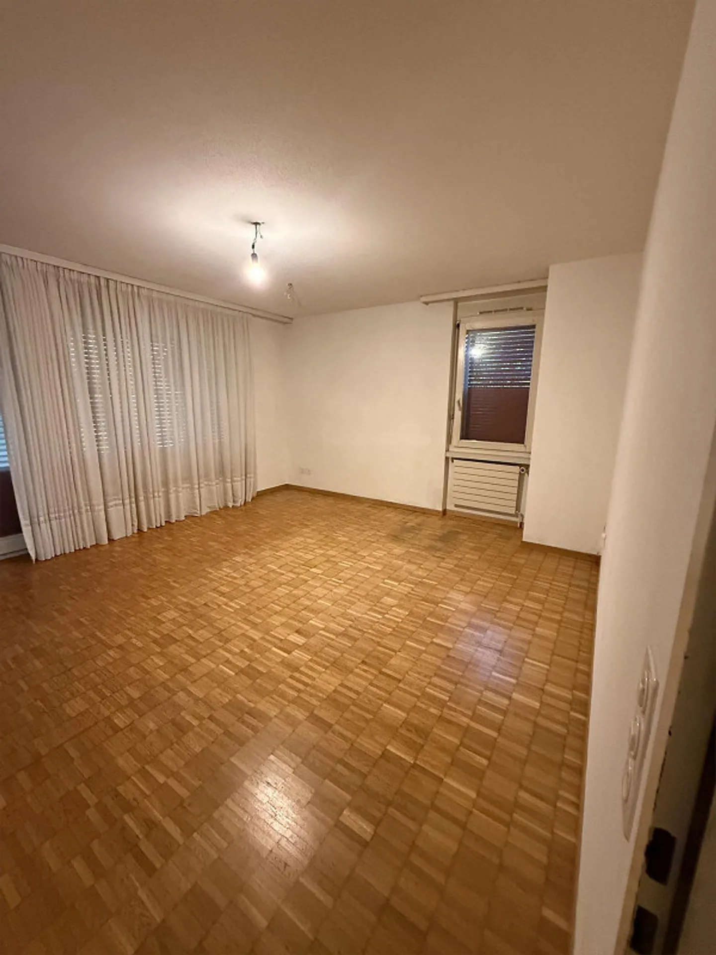 3.5 Zimmerwohnung in Buchs ZH - Foto 2 von 11