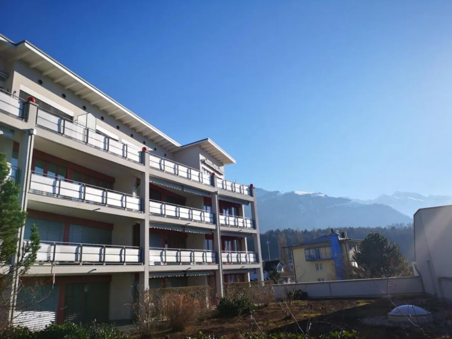 Central Living in Sarnen - Photo 1 of 9