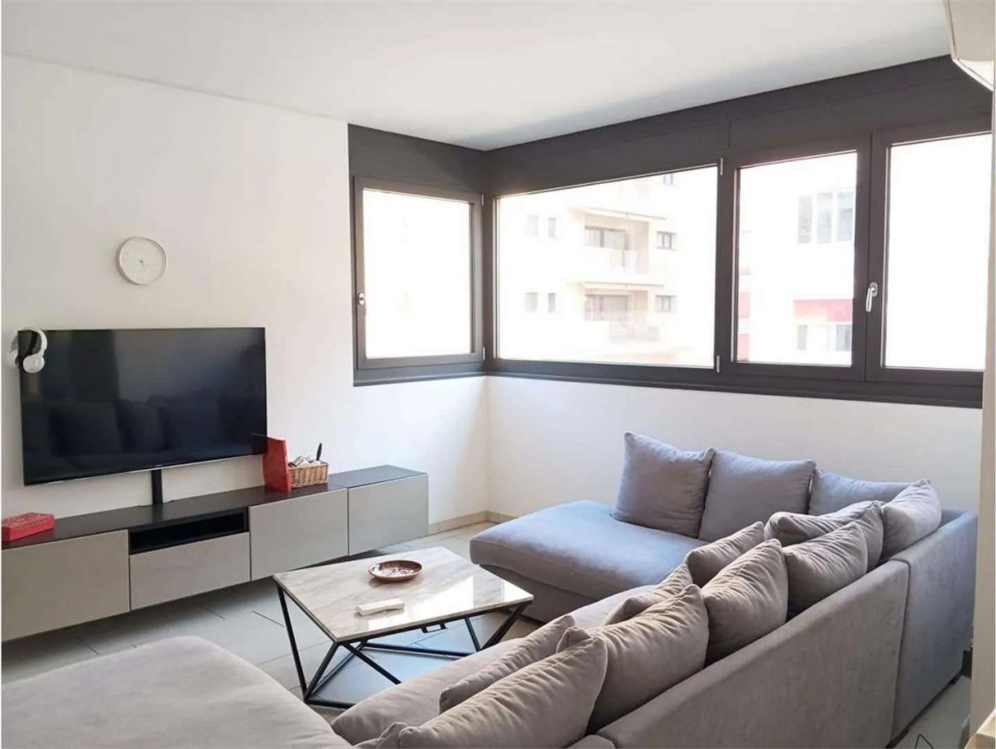 RAFFINIERTES 2.5-ZIMMER-WOHNUNG IN LUGANO - Foto 3 von 13