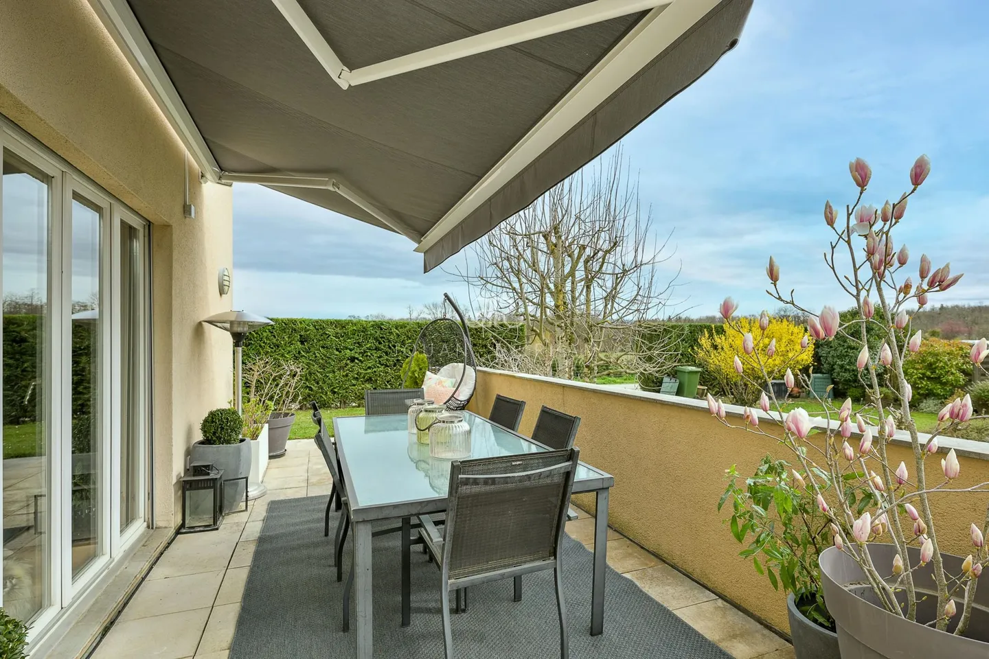 Villa bifamiliare in zona tranquilla a Terre Sainte - Foto 14 di 15