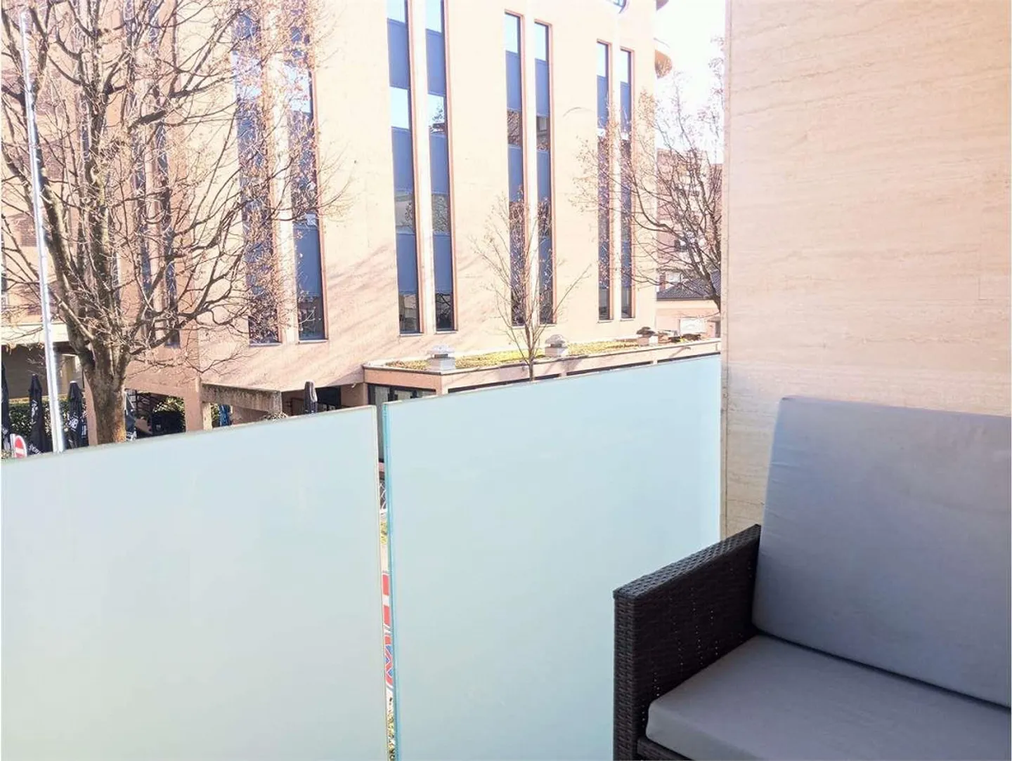 RAFFINIERTES 2.5-ZIMMER-WOHNUNG IN LUGANO - Foto 9 von 13