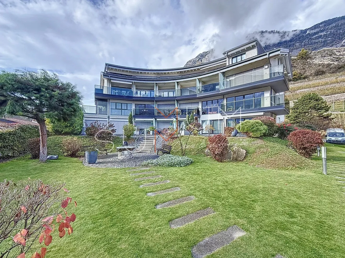 Residential building for sale - Photo 13 of 14