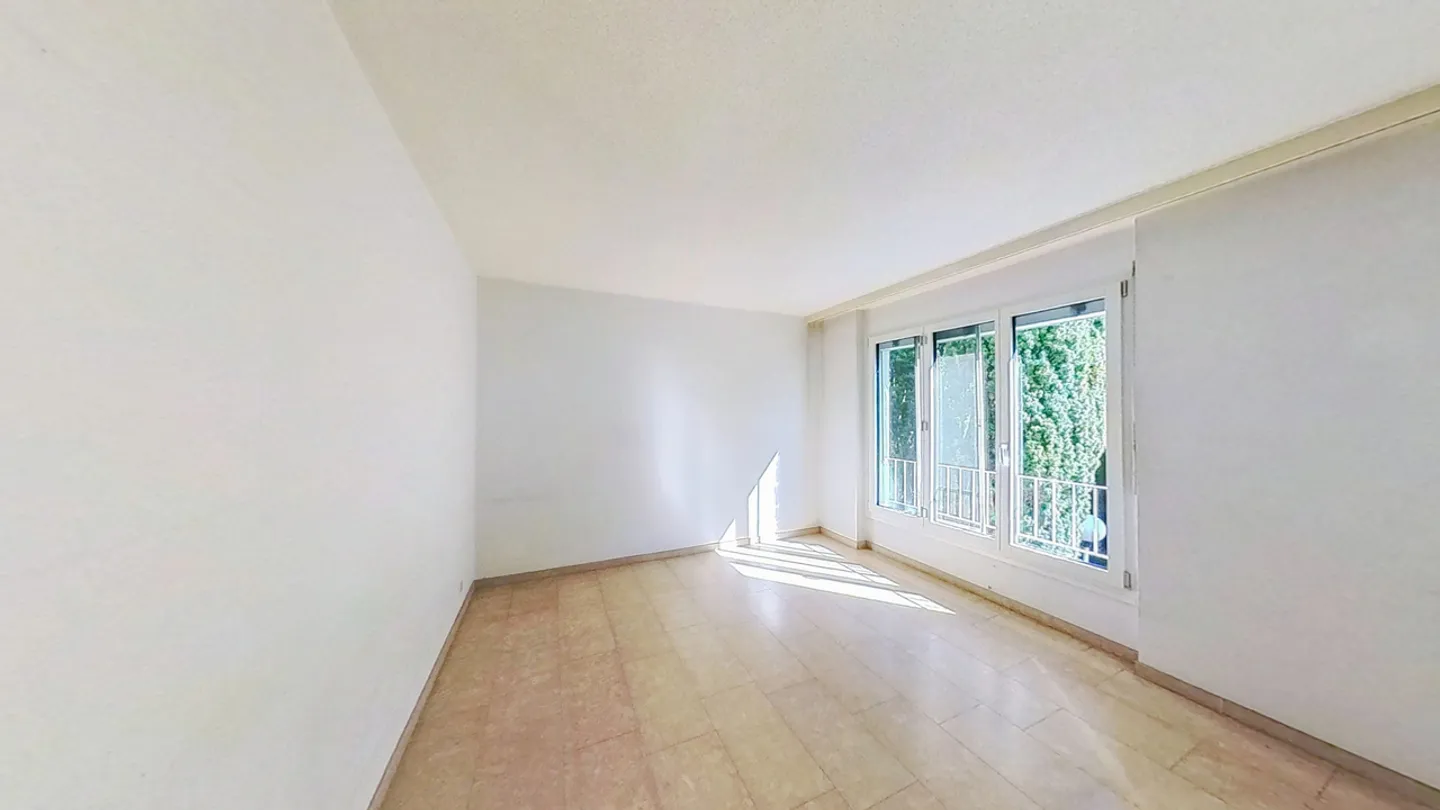 3½-Room Apartment on the 1st Floor with Elevator - Photo 7 of 14