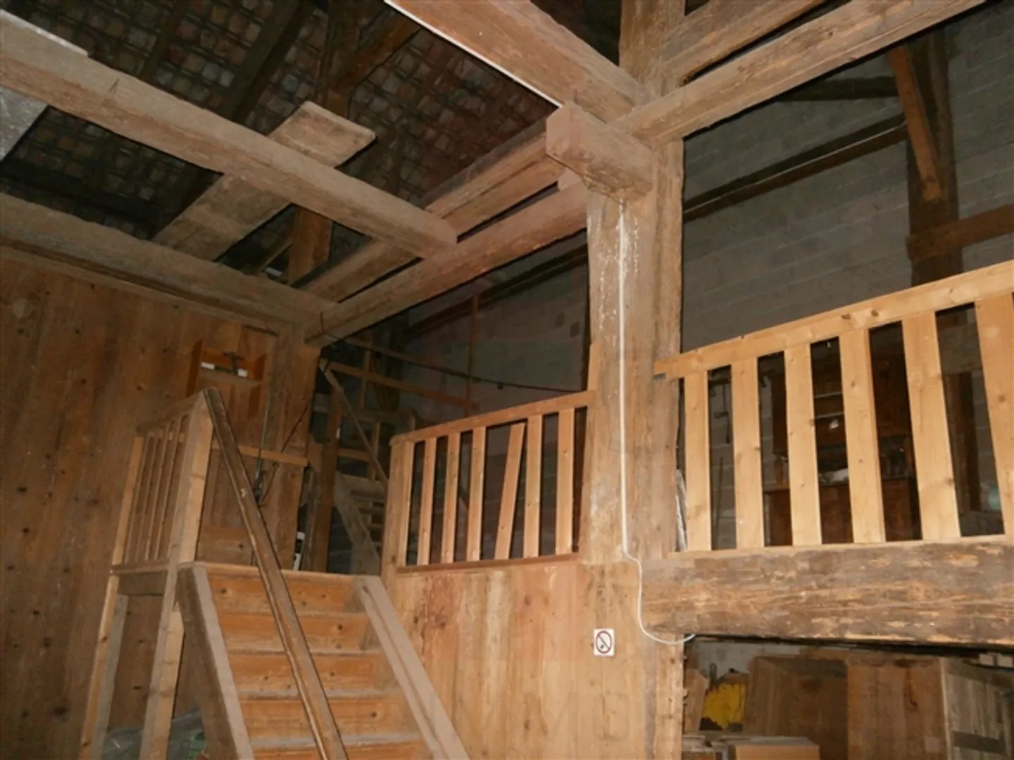 Building in the center of the village of Fontenais - Photo 11 of 12