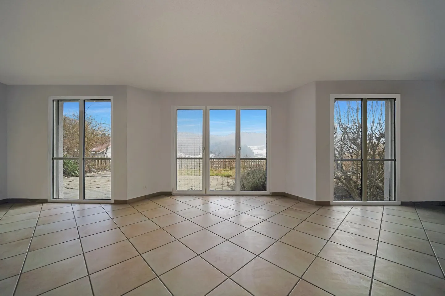 Charmante Maison Familiale avec Vue - Photo 3 sur 18