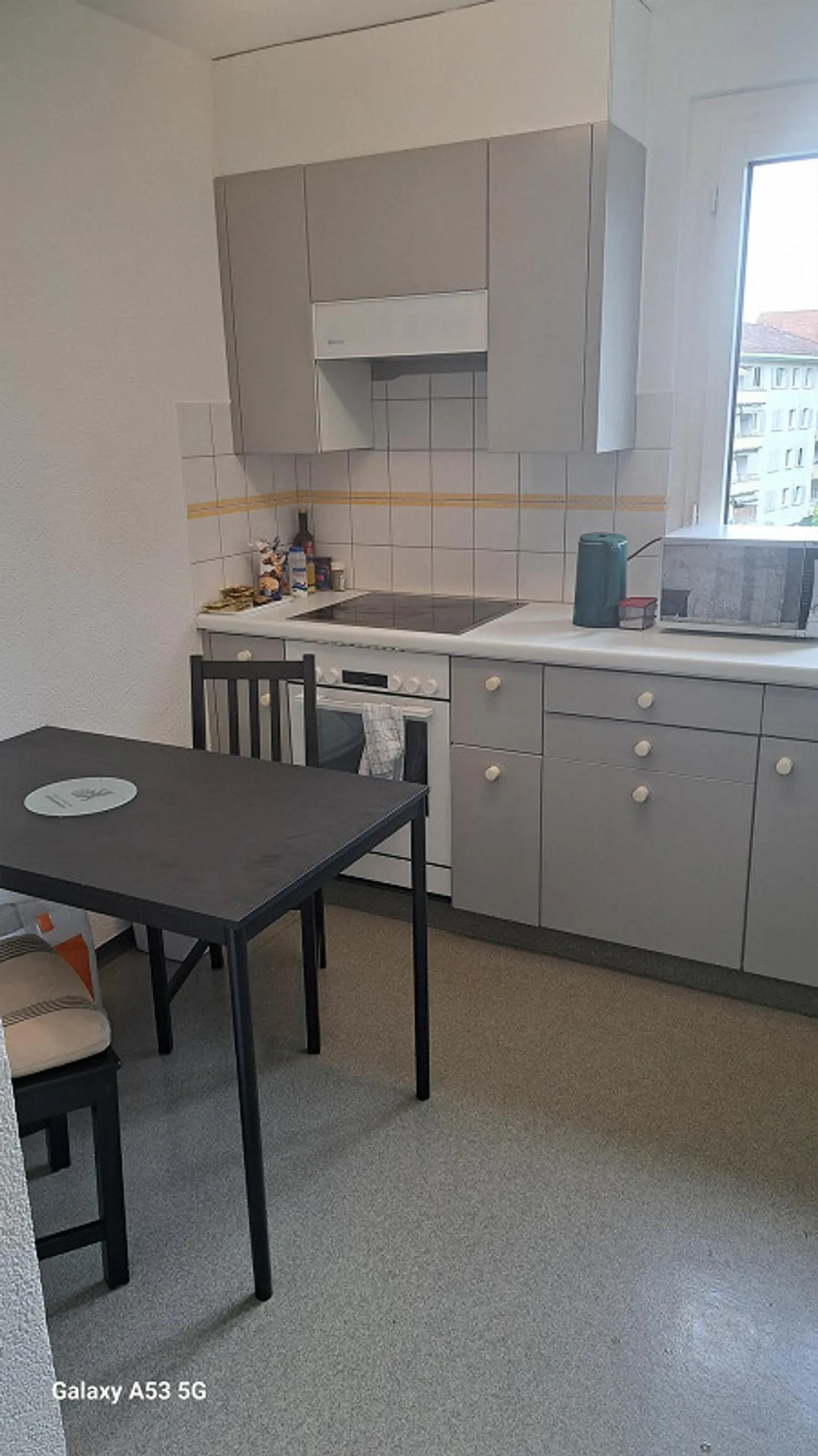 Camera arredata in affitto in una posizione centrale - Foto 3 di 7