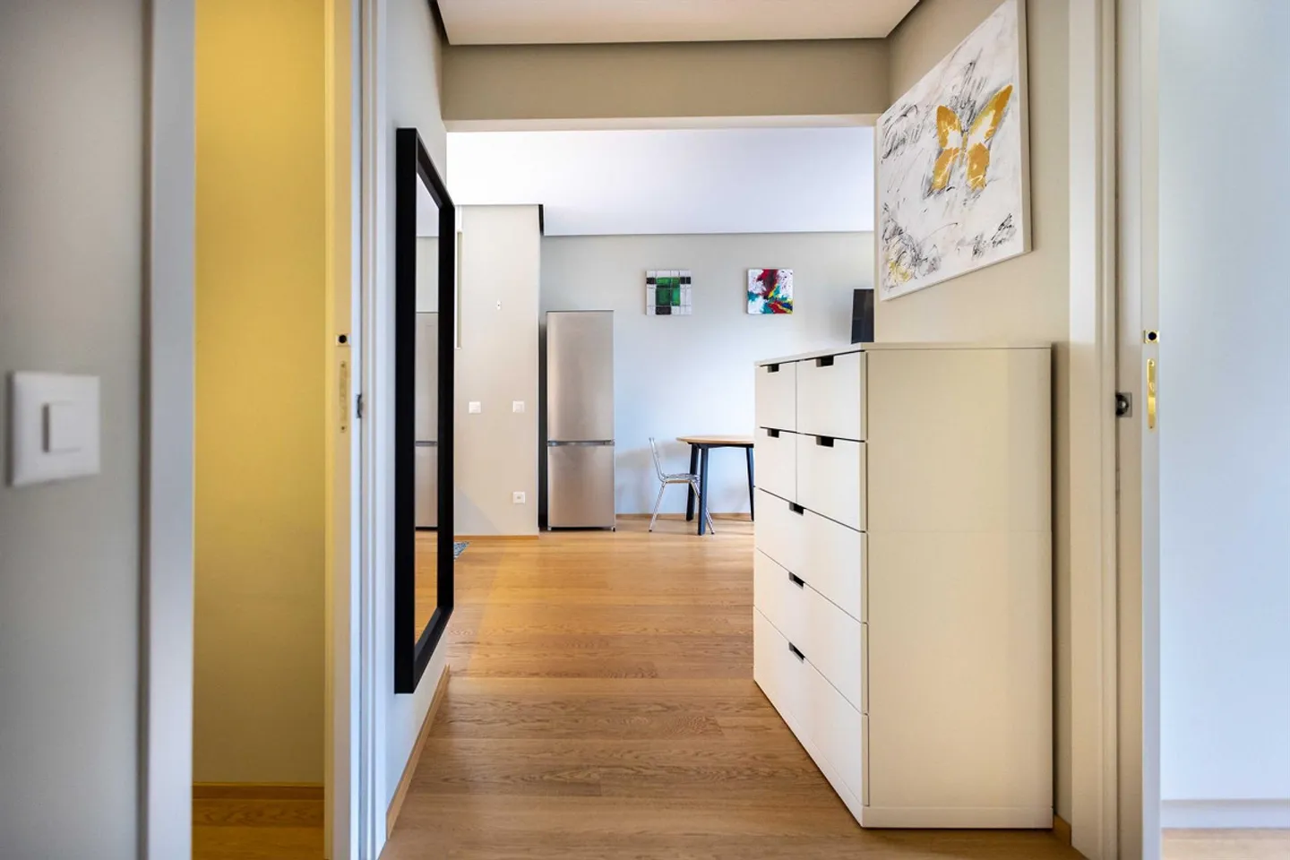 Beautiful 2.5-Room Lake View Apartment with Garden in Bissone - Photo 7 of 9