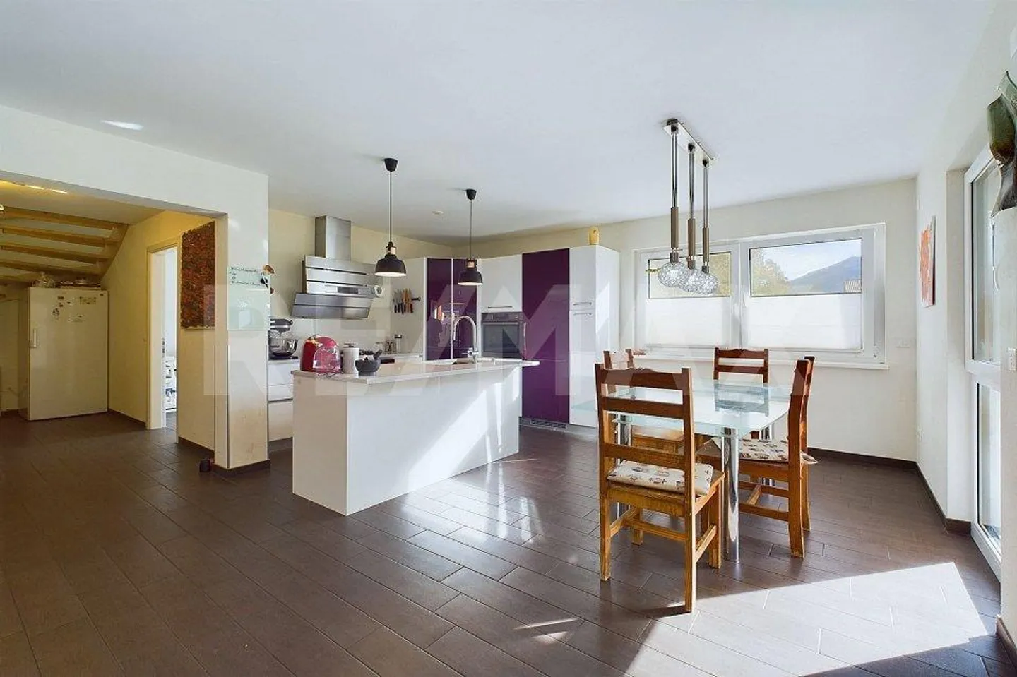 Maison individuelle détachée avec jardin et vue dégagée - Photo 5 sur 13