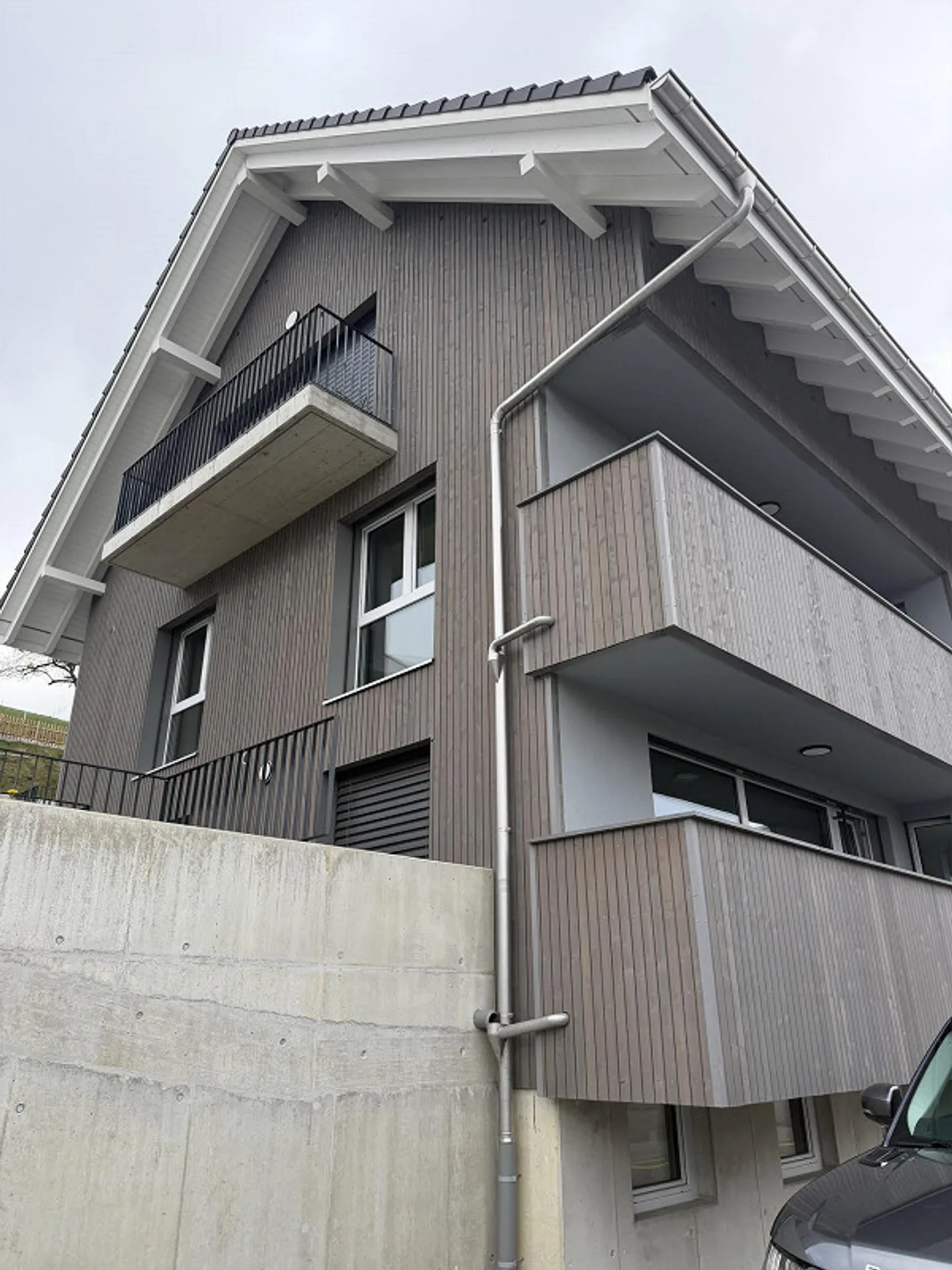 Grosse, moderne 2.5-Zimmerwohnung ab sofort zu vermieten - Foto 2 von 9