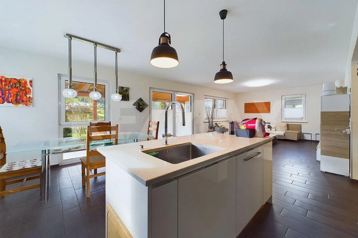 Maison individuelle détachée avec jardin et vue dégagée - Photo 6 sur 13