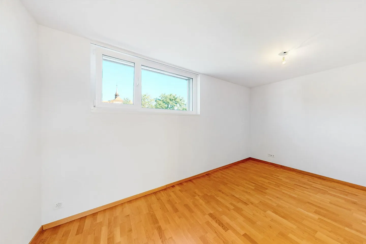 Magnificent duplex in Fribourg near the train station - Photo 7 of 11