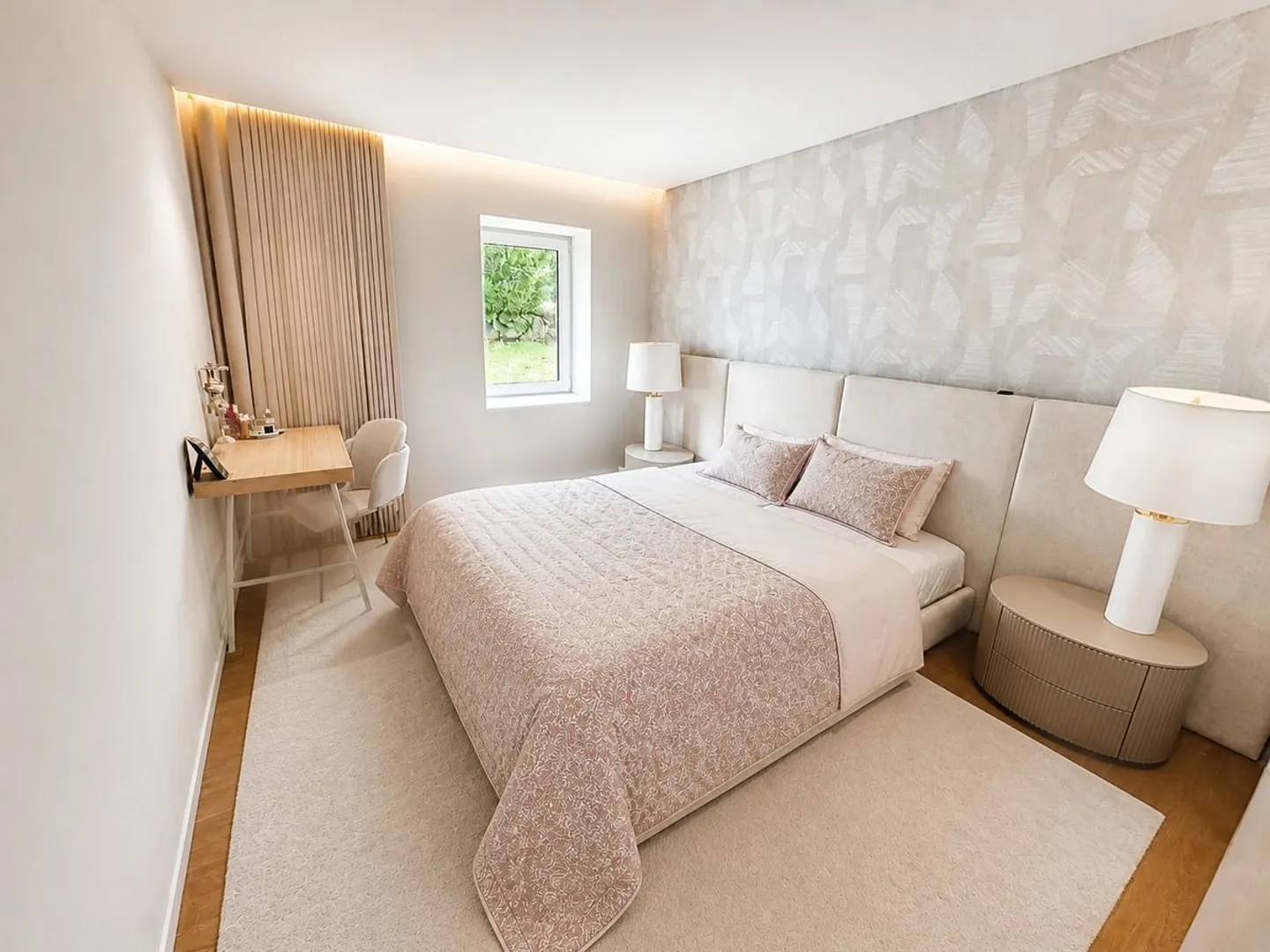 Elegance, spacious rooms and breathtaking view - Photo 5 of 6