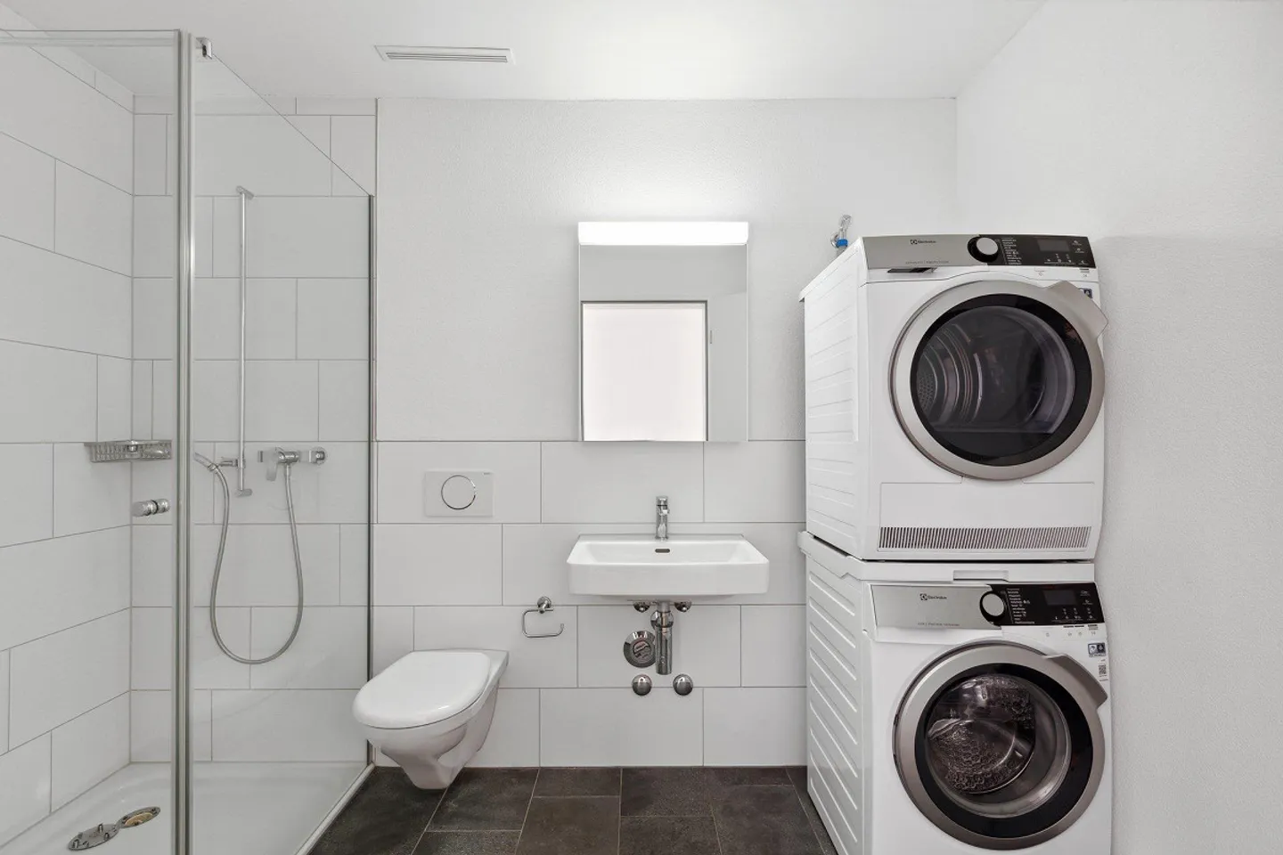 Vie moderne près de la gare - Photo 4 sur 6