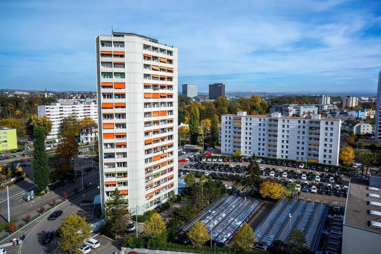 3.5 Room Apartment in Zurich with View - Photo 1 of 9