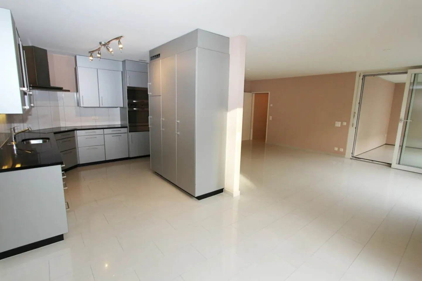 Au cœur du village - au cœur de la vie ! Pour les jeunes et les jeunes de cœur - Photo 1 sur 12