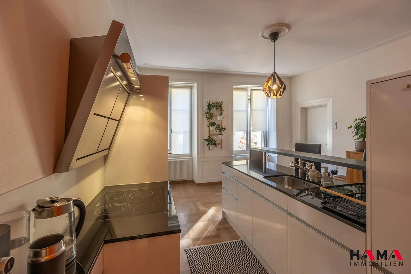 Vivere moderno nel cuore di Zofingen - Foto 2 di 11