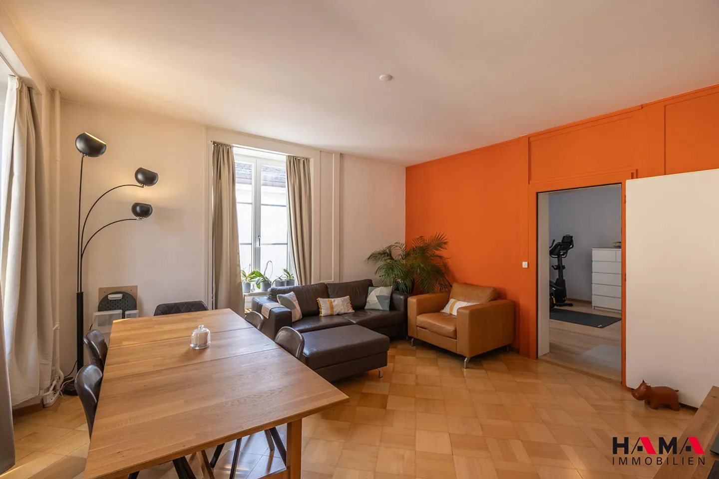 Vivere moderno nel cuore di Zofingen - Foto 4 di 11