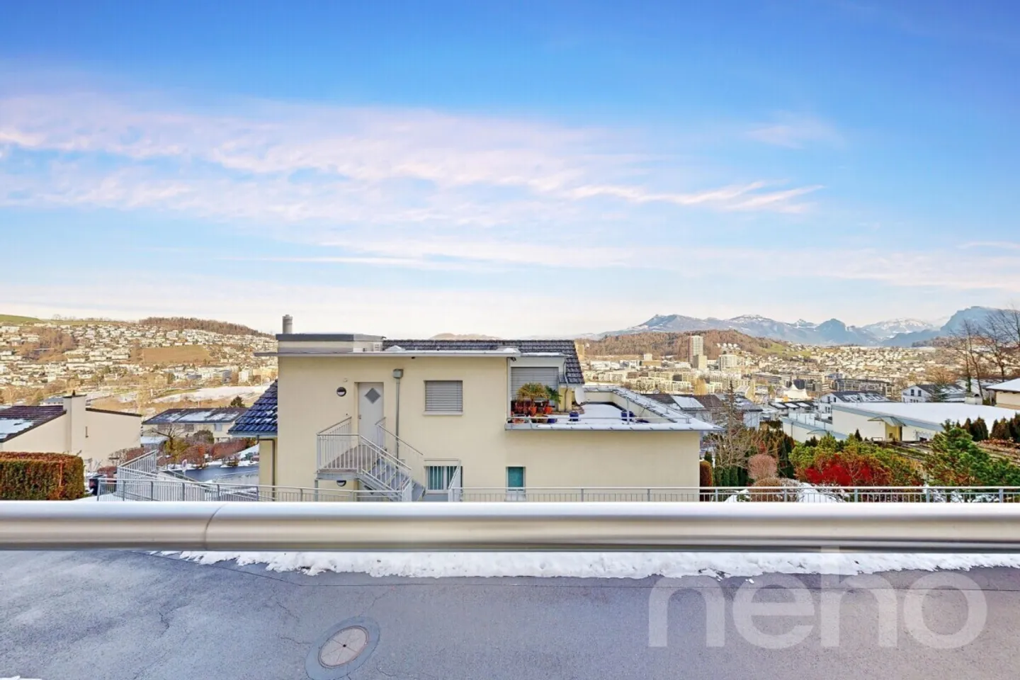 Appartement lumineux de 1,5 pièce avec vue dégagée à Kriens - Photo 10 sur 12