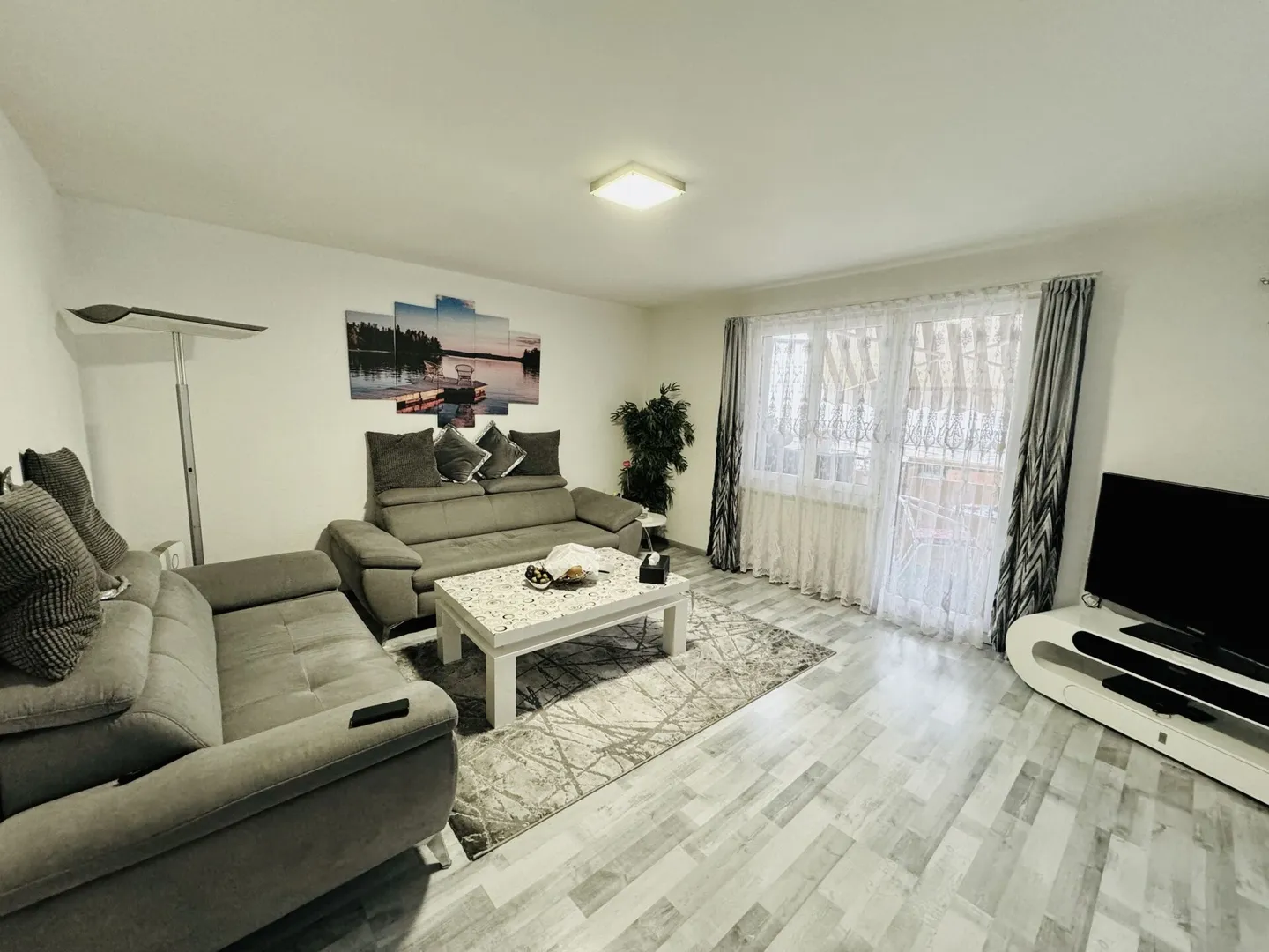 Investissement sécurisé Immeuble de rapport entièrement loué à Brüttisellen - Photo 4 sur 12