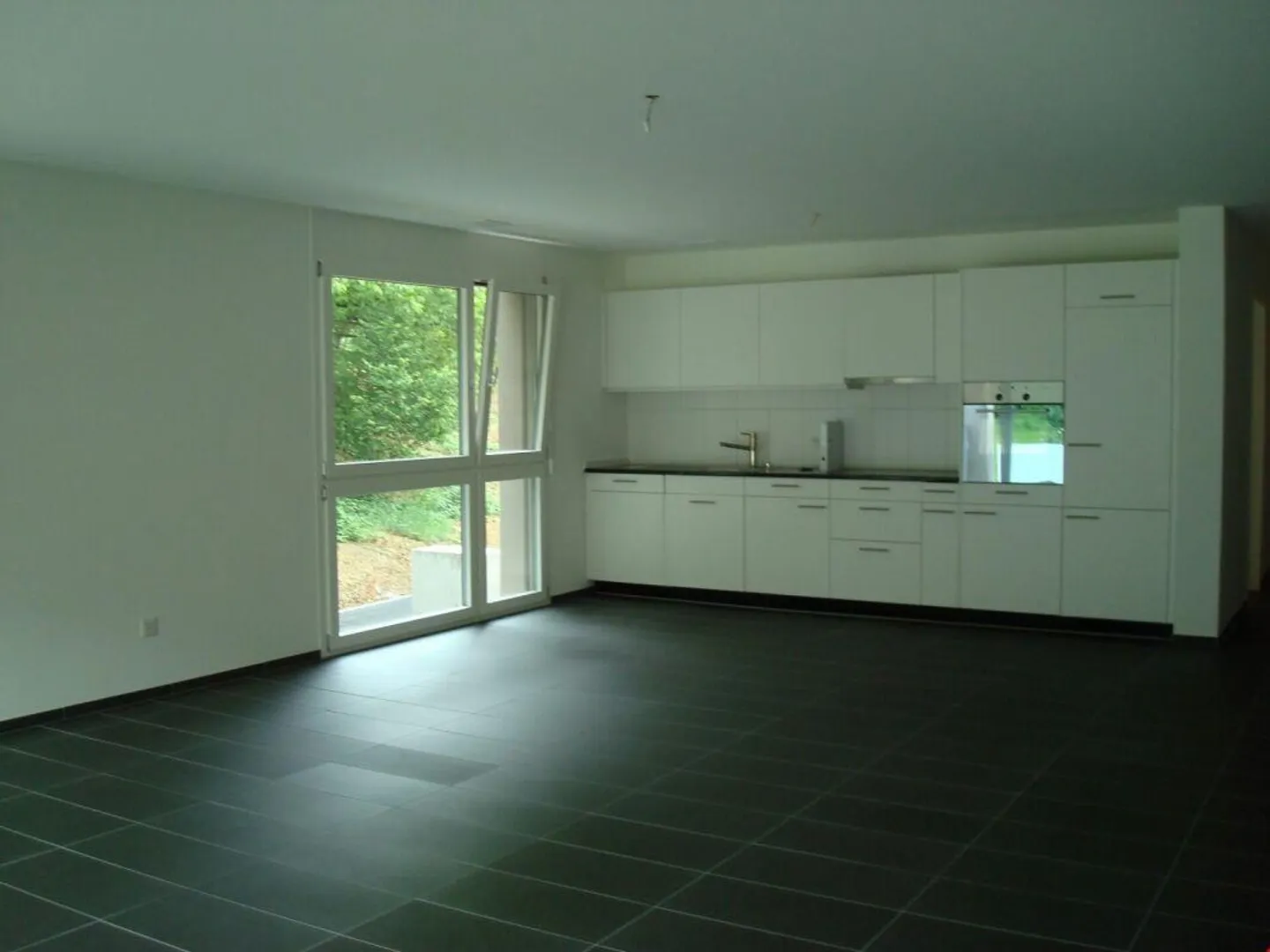 Ländliche Idylle und dennoch zentral gelegen - Foto 3 von 8