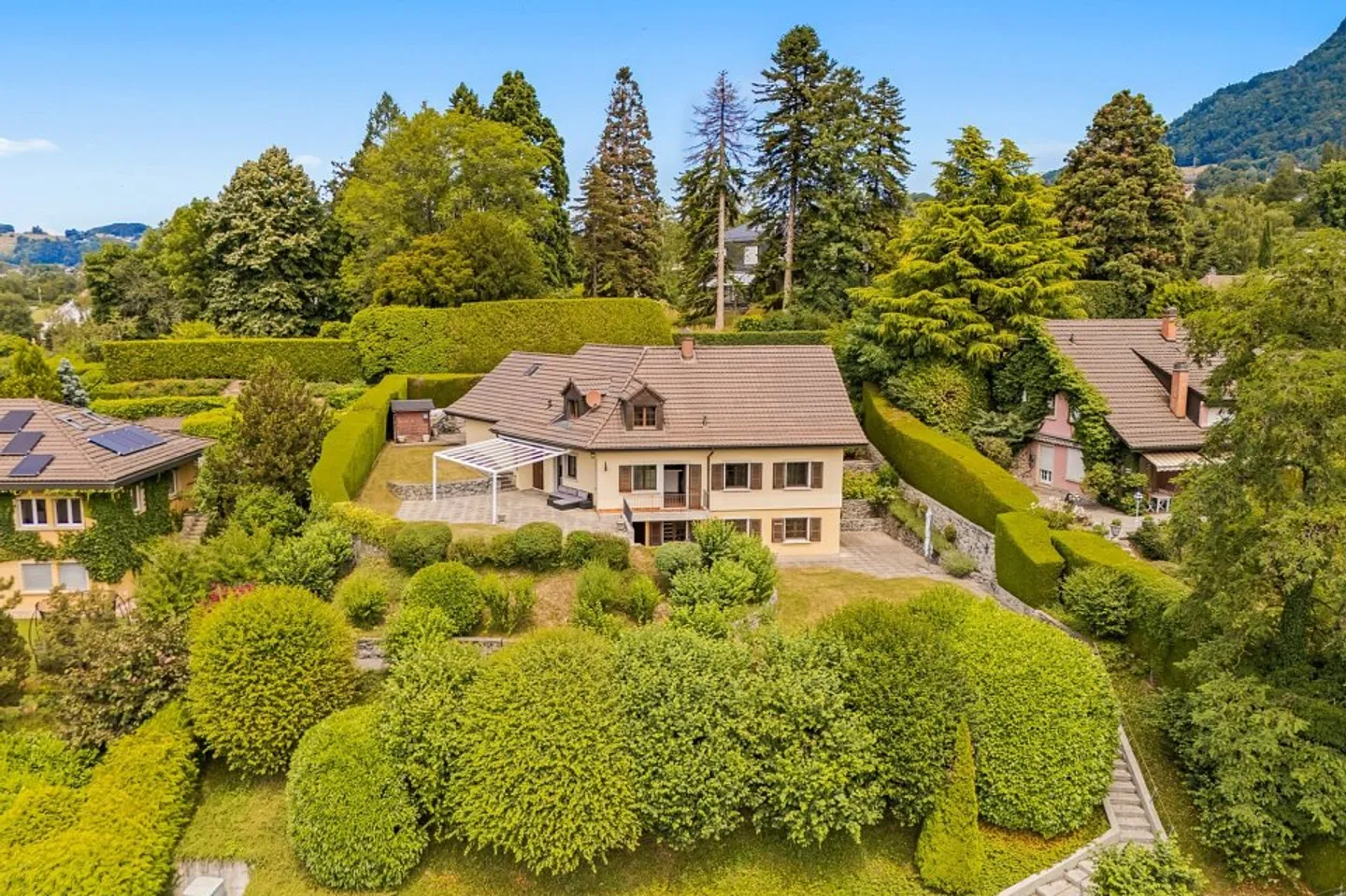 Single house for sale - Photo 2 of 13