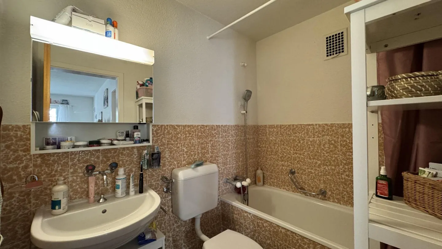 Grosszügige lichtdurchflutete 2.5-Zimmerwohnung - Foto 6 von 7