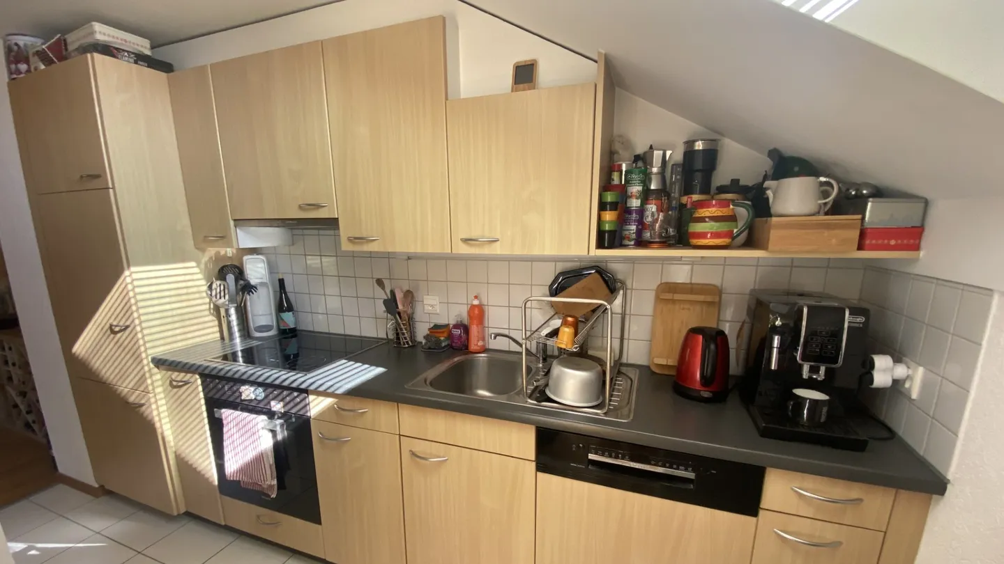 Charmante Wohnung mit Balkon - Foto 2 von 5