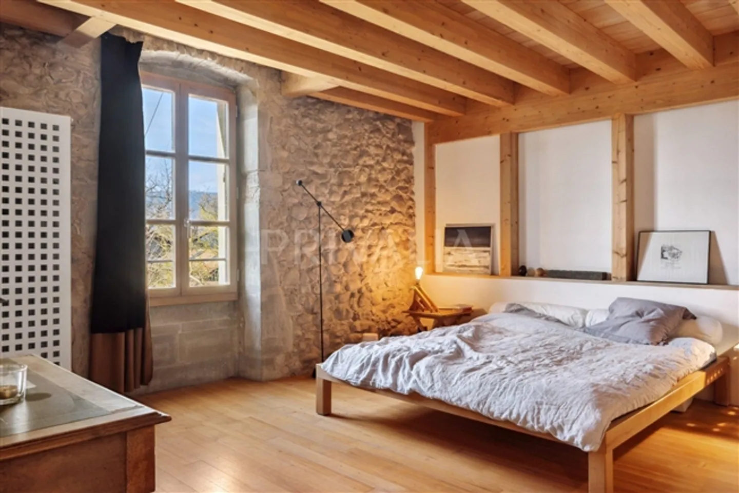 Rare Stunning Renovated Farmhouse in Sézegnin - Photo 6 of 8