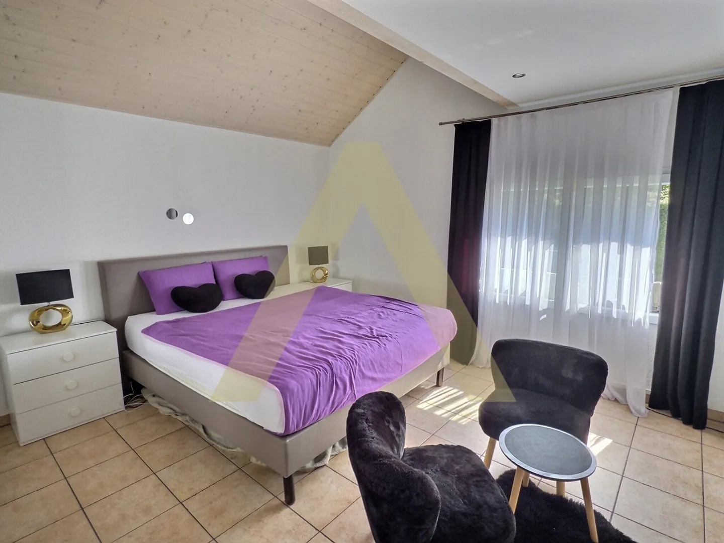 Immeuble locatif avec potentiel - Photo 7 sur 16