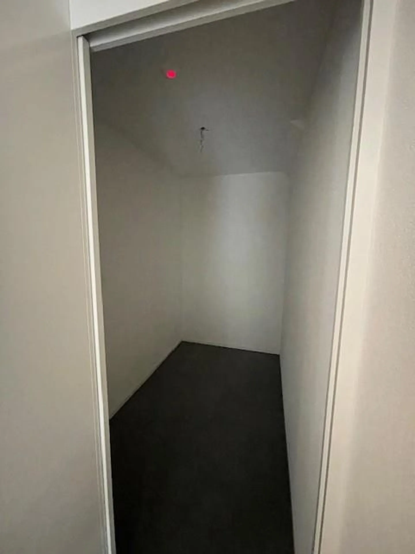 Appartement moderne de 3,5 pièces dans une maison individuelle - Photo 8 sur 8