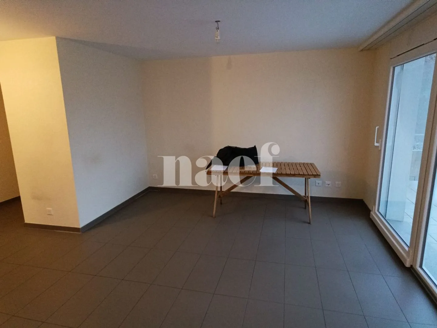 Appartement 2.5 pièces - Photo 2 sur 5