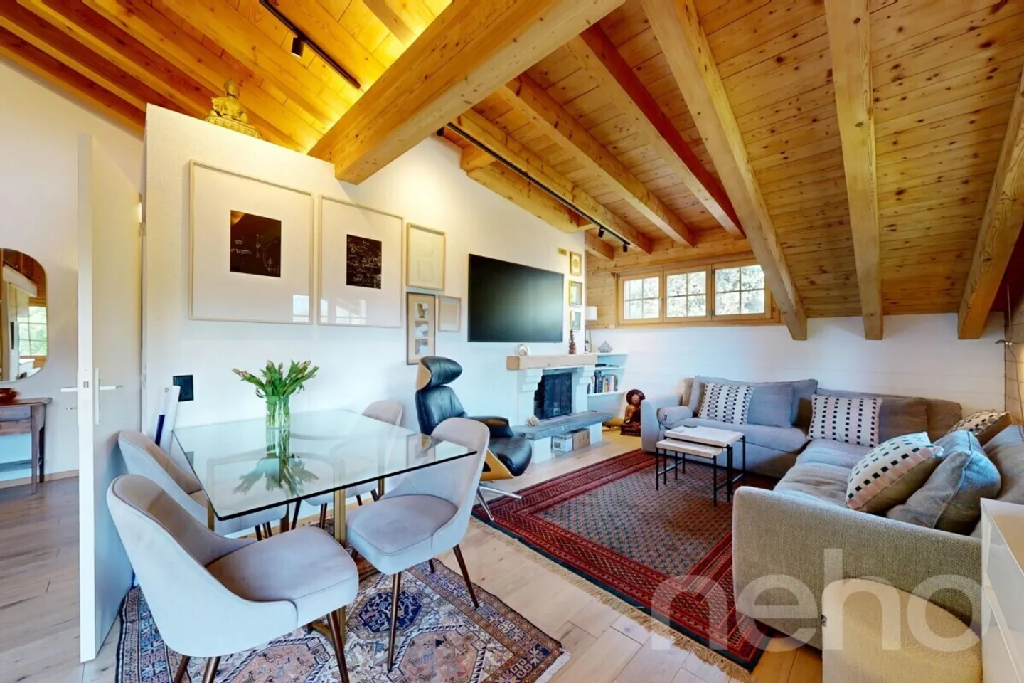 Bel Appartement avec Mezzanine - Photo 2 sur 12