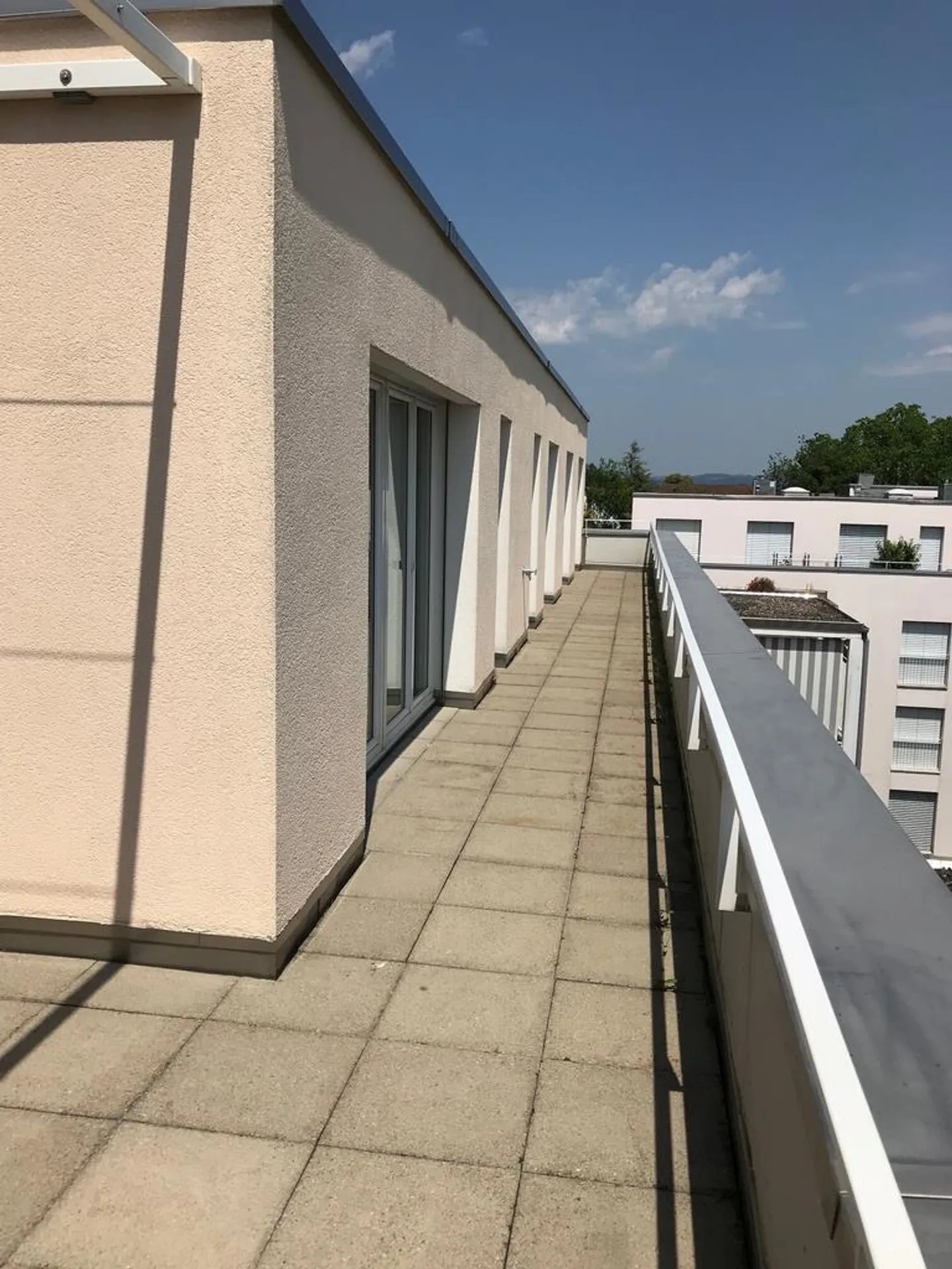 Appartement en Attique Spacieux avec Tout le Confort... - Photo 12 sur 12