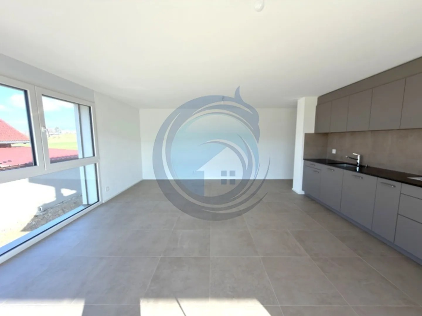 Beautiful new 3.5-room apartment with balcony - Photo 5 of 11