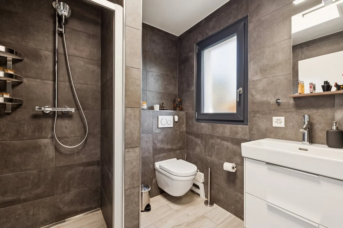 SUPERBE INDIVIDUELLE VILLA MIT GARTEN UND PERGOLAS - Foto 13 von 13