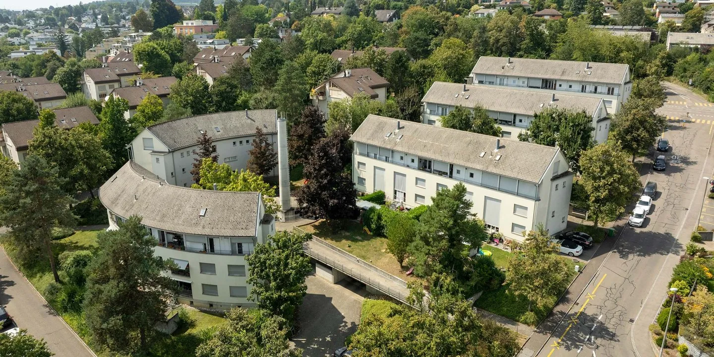 Place de parking - Photo 2 sur 3