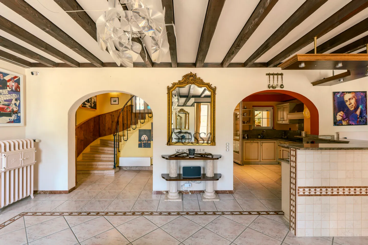 Villa 6 camere, piscina & jacuzzi, a 15 minuti dalla stazione di Nyon - Foto 3 di 13