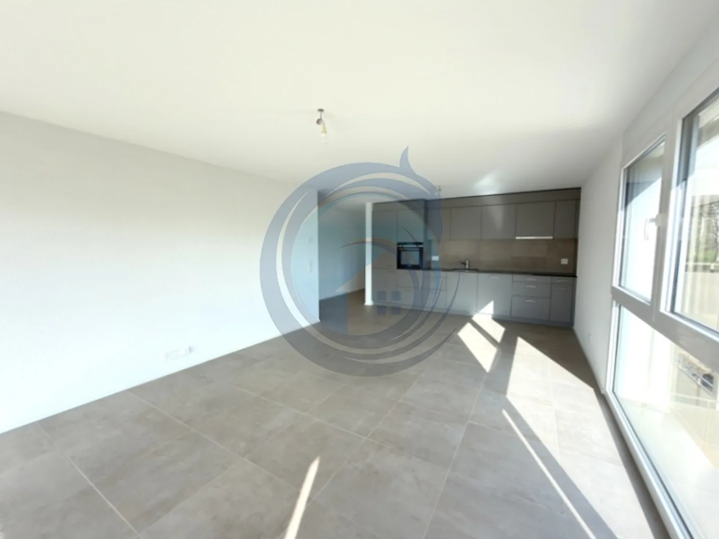 Beautiful new 3.5-room apartment with balcony - Photo 4 of 11