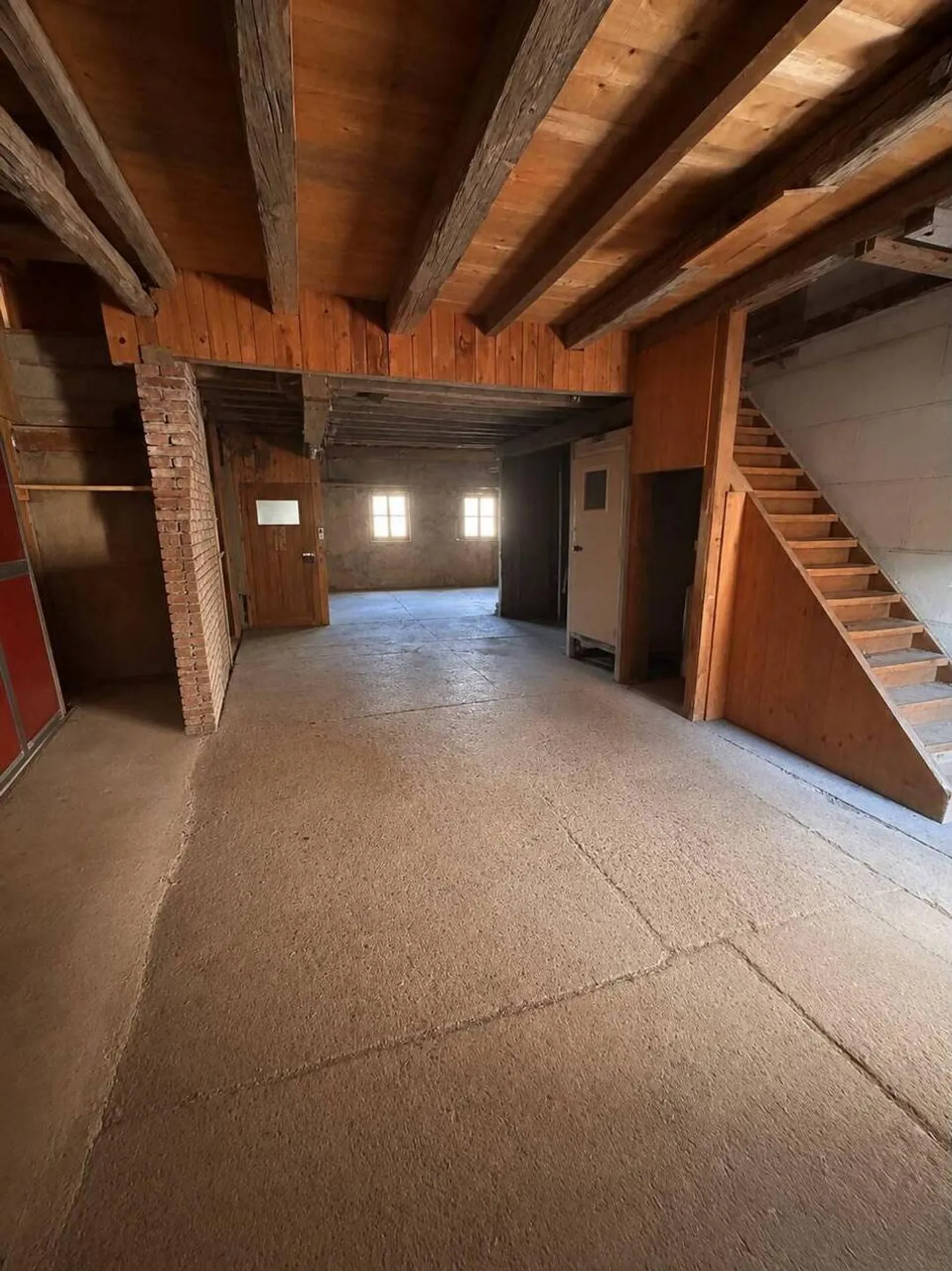 For rent - DIY / storage / small business space - Photo 1 of 3