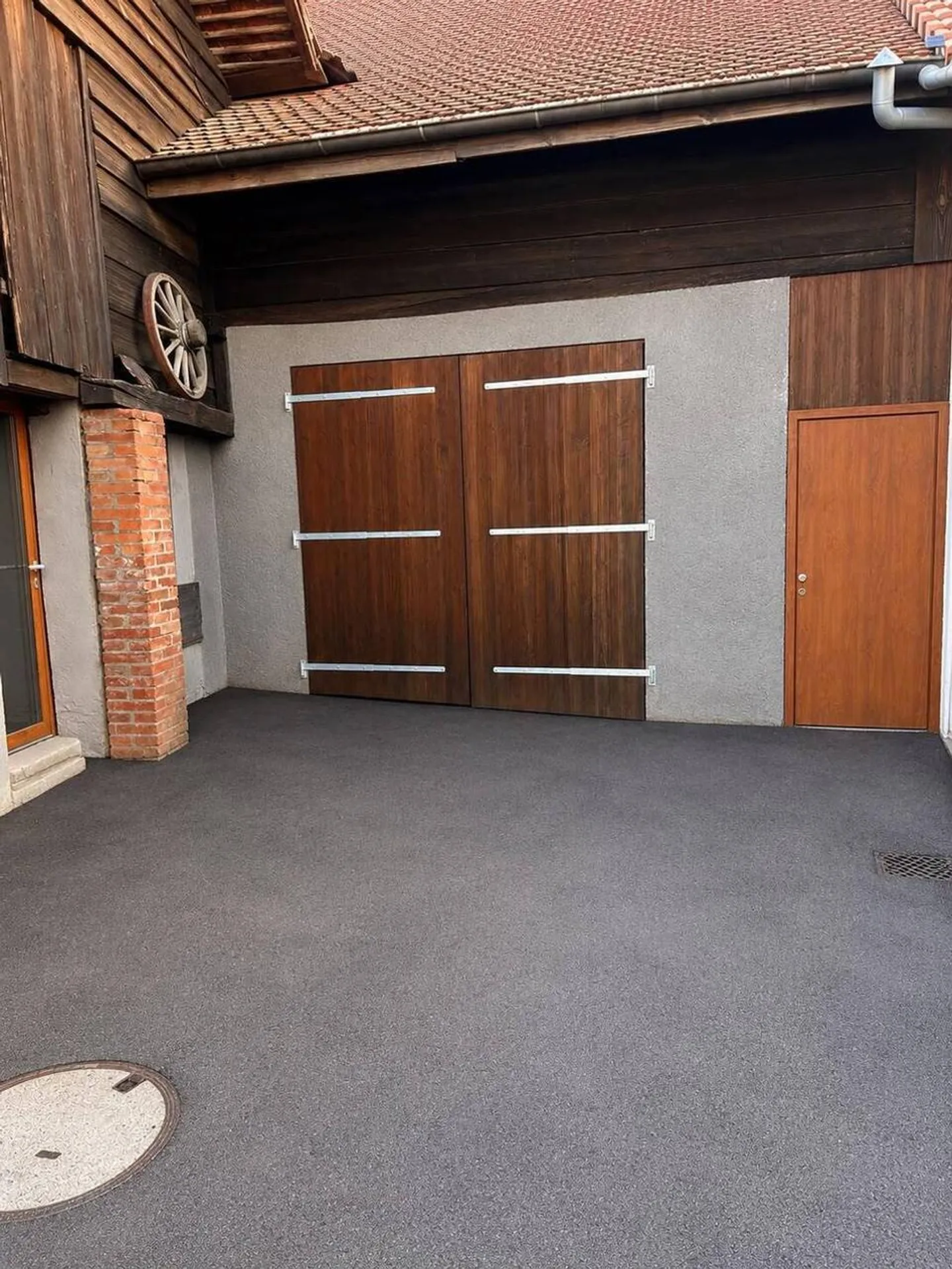 For rent - DIY / storage / small business space - Photo 2 of 3