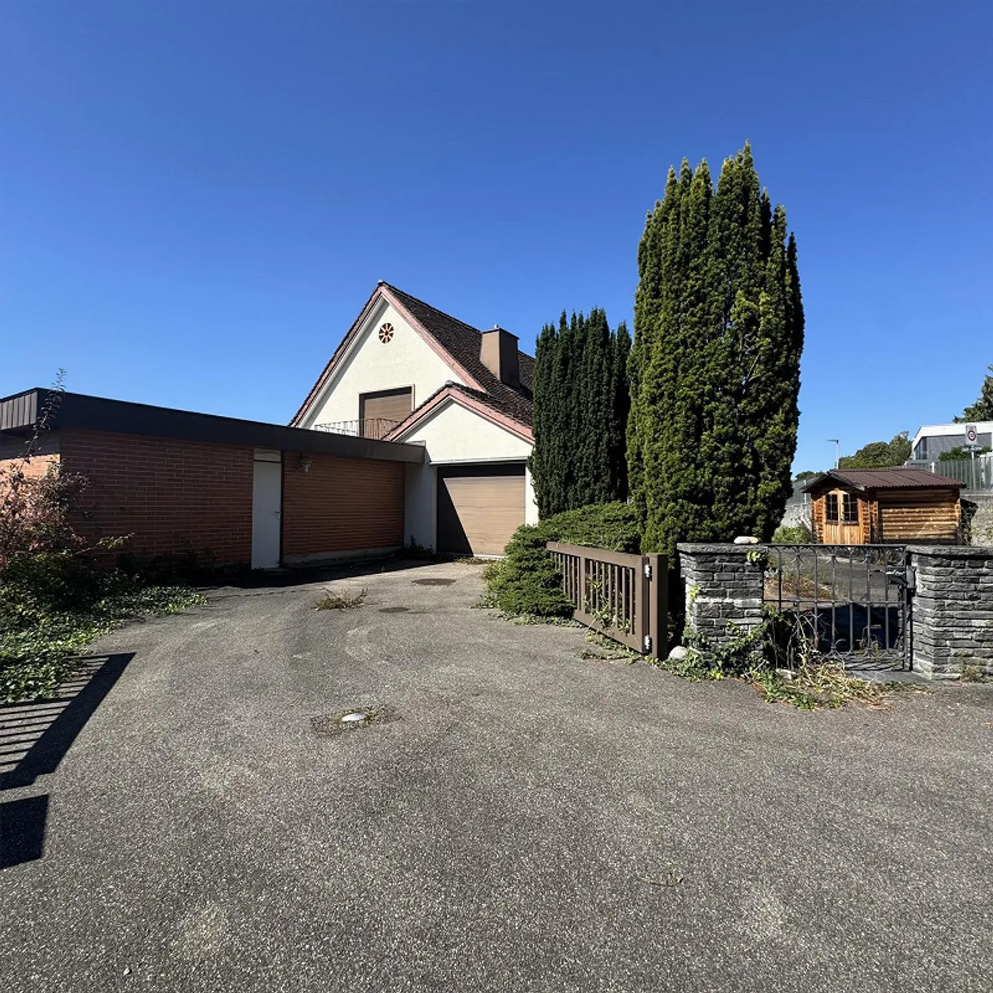 Charming 4.5-room single-family house with pool and mountain view in Füllinsdorf - Photo 18 of 20