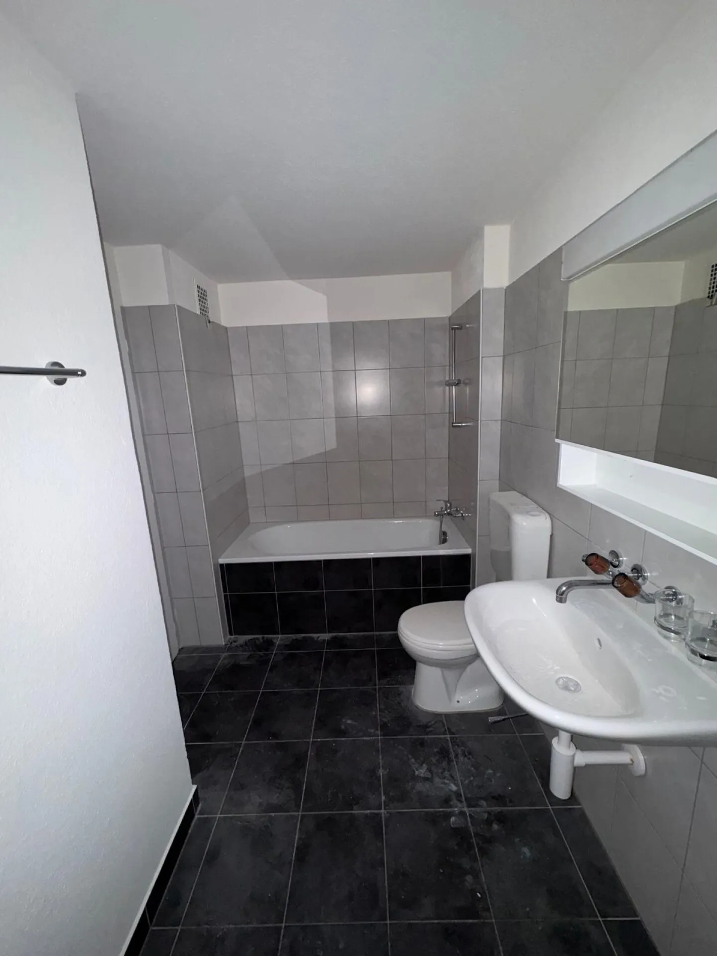Oasi di relax vicino allo stagno - confortevole appartamento con 3 stanze - Foto 7 di 14