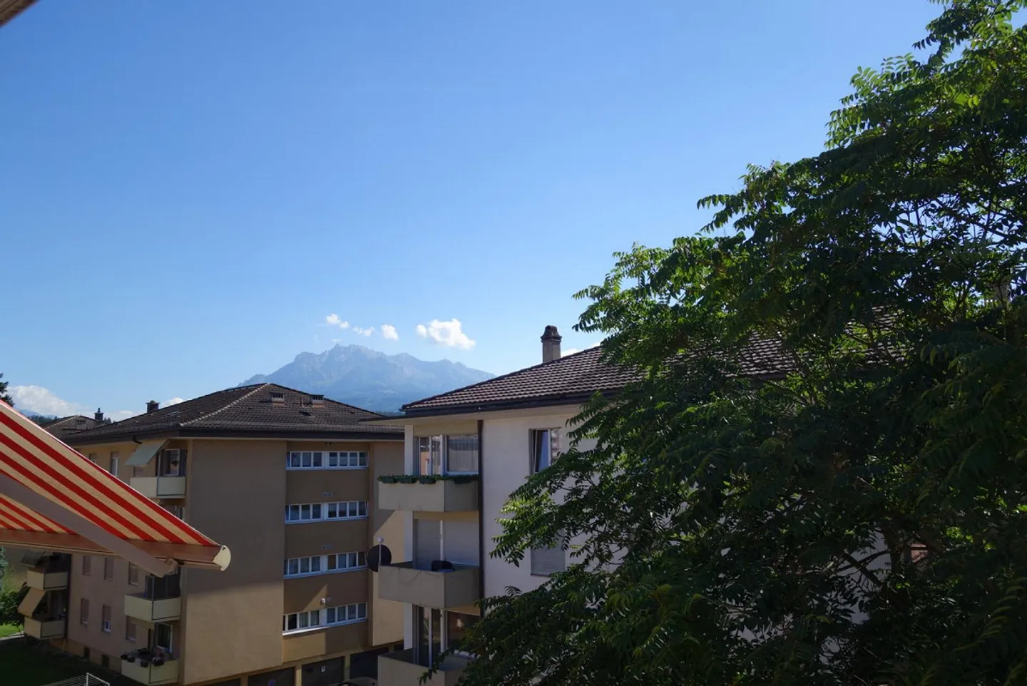 Zentral Wohnen in Emmen - Photo 1 of 5